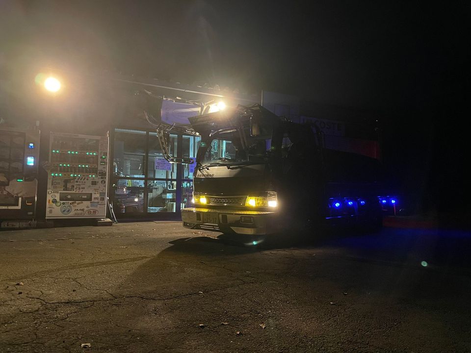納品は綺麗な車で2