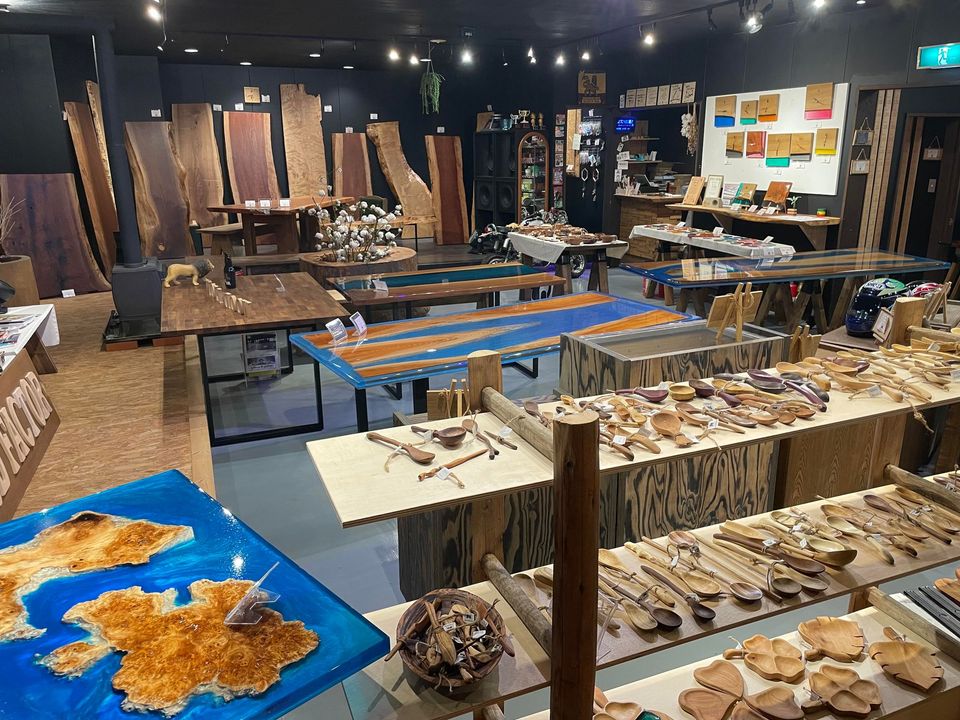 11月3日文化の日 本日もWood Lion®は10:00 OPEN!2