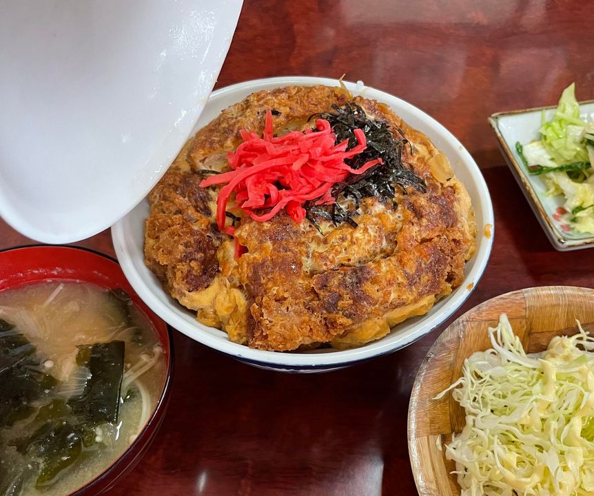 みんなが「俺の三日月庵」って思ってたさ。1