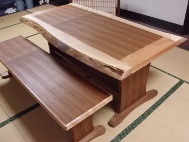みずめ桜の無垢とチーク突板のテーブル＆ベンチ4